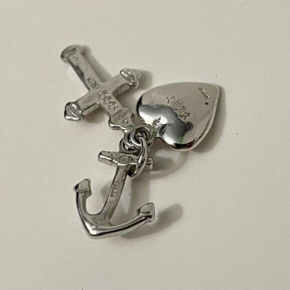 Vintage Sterling Silver Charms Faith Hope and Charity - Picture 5 of 6
